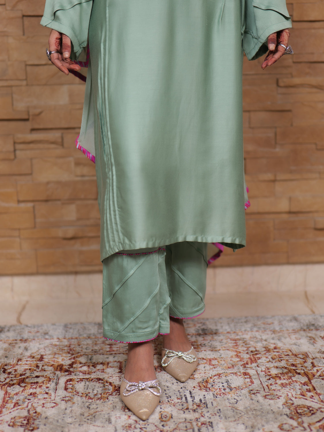 Begum Kashmiri Aari Embroidered Yoke Kurta with Pants