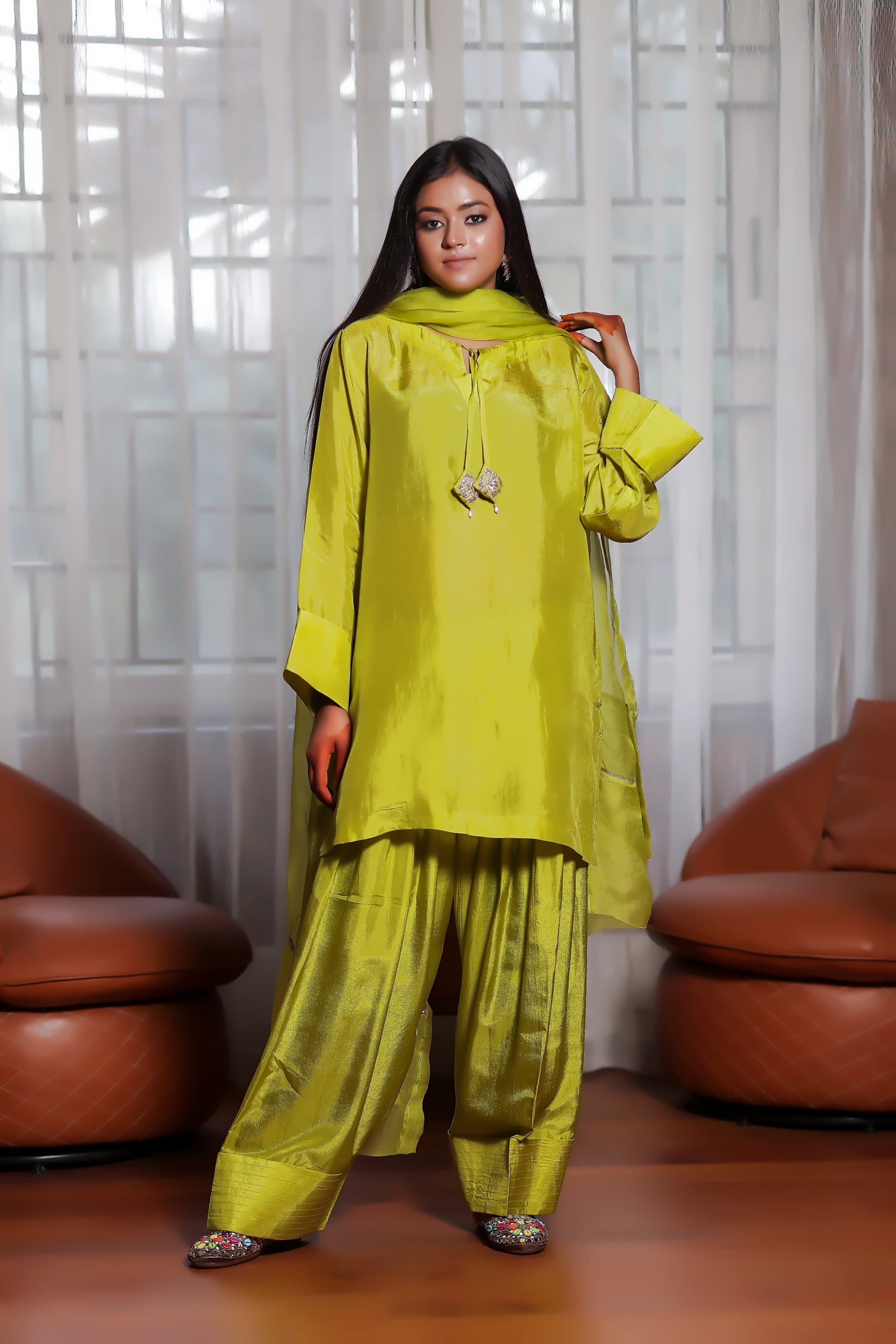 SHABO FARSHI SHALWAR KAMEEZ