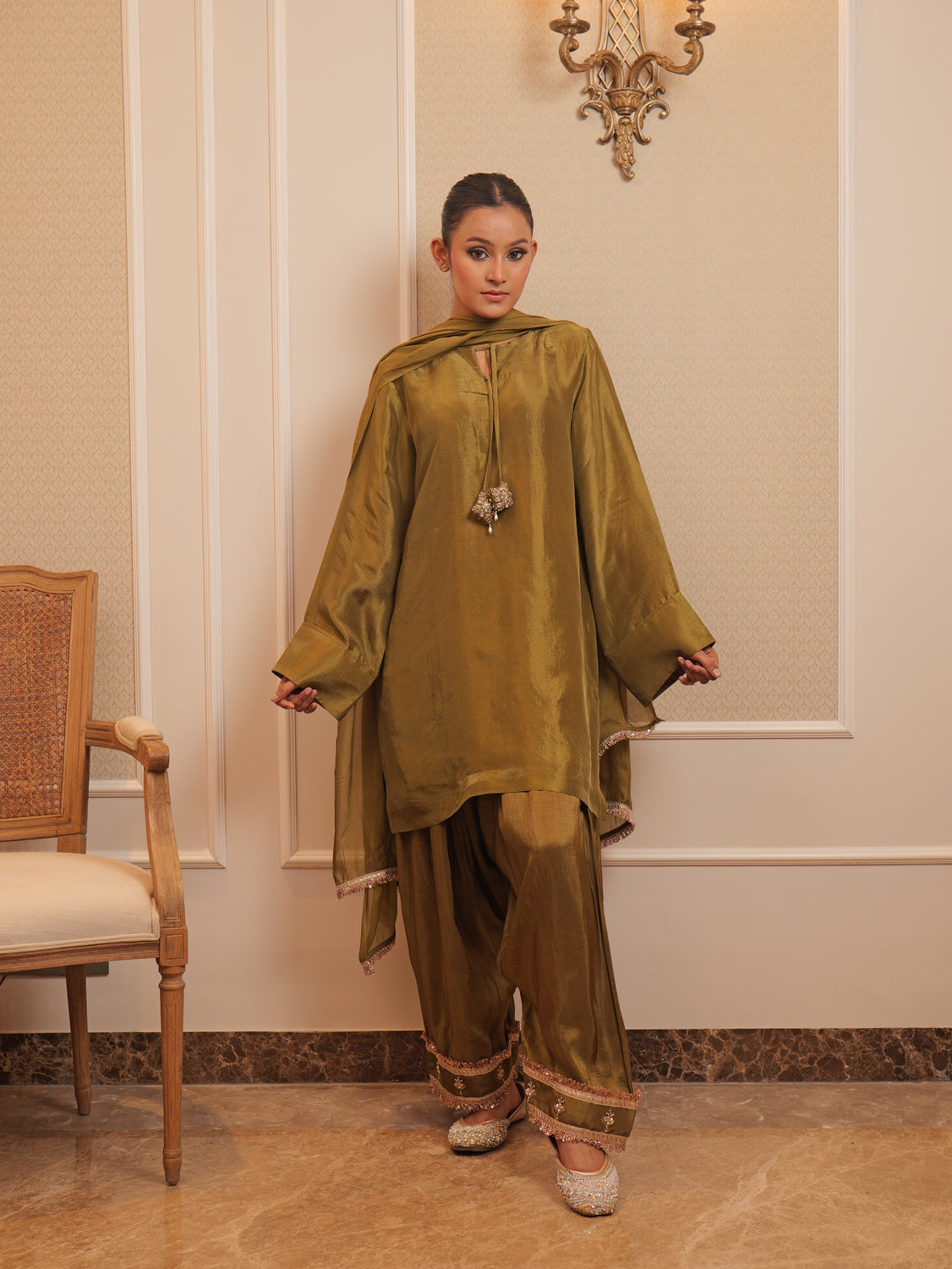 NAO024-green-1.jpg