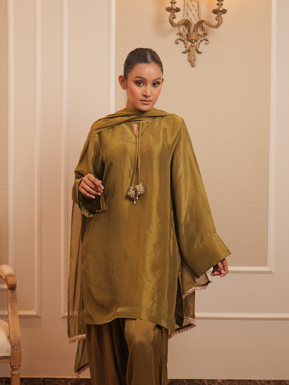 NAO024-green-2.jpg