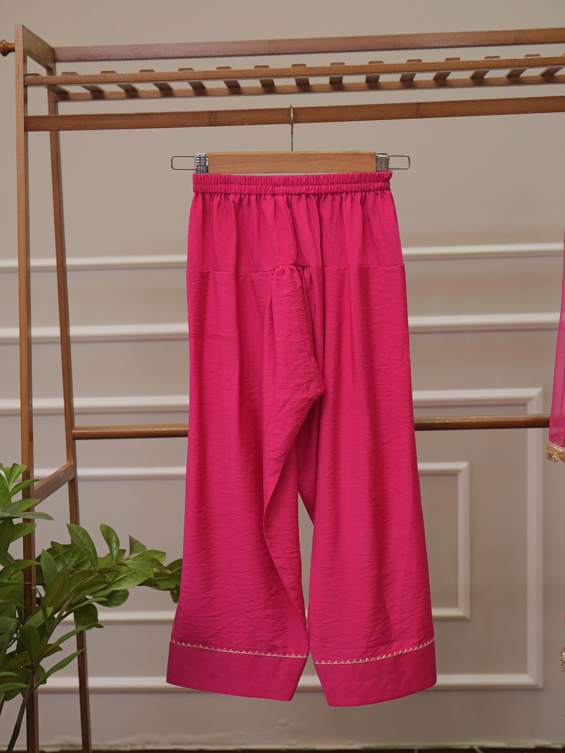 NAOK01-pink-2.jpg