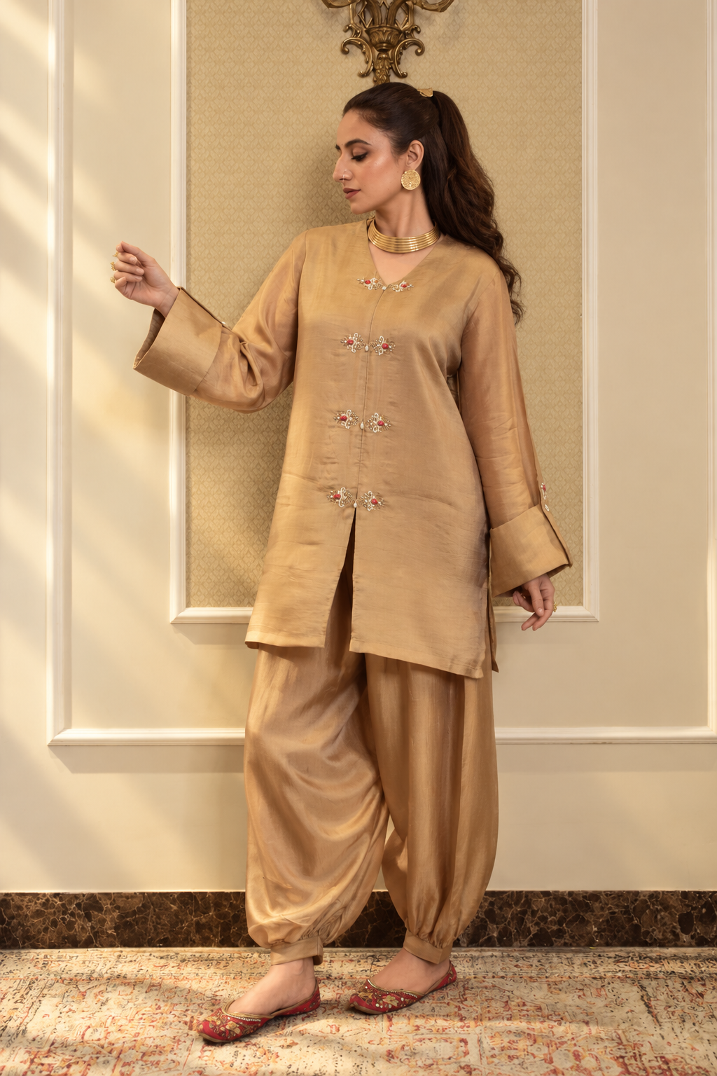 ELHA MANDARIN STYLE KAMEEZ WITH BALLOON PANTS SILK BEIGE