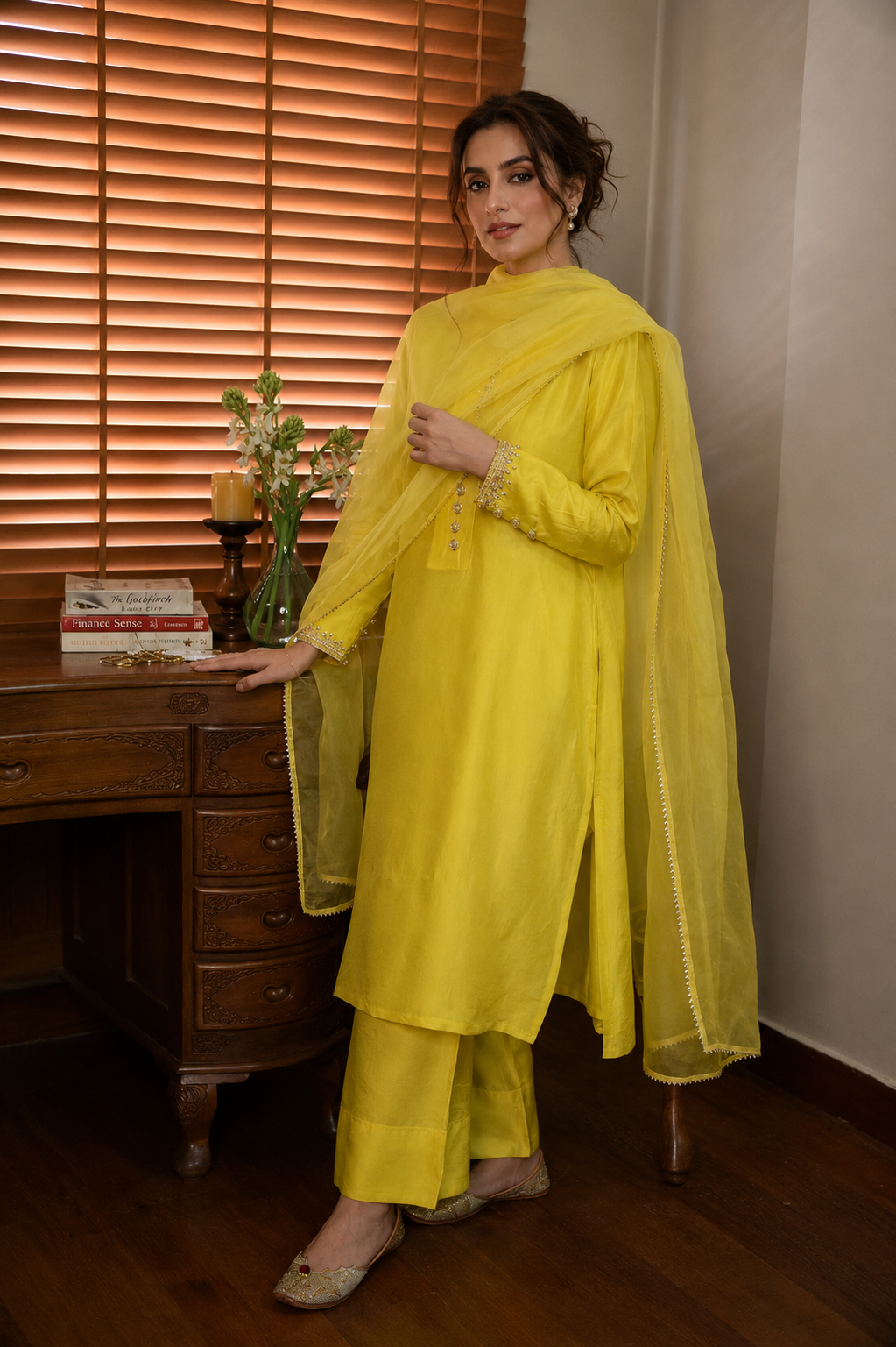 NÚR SALWAR KAMEEZ