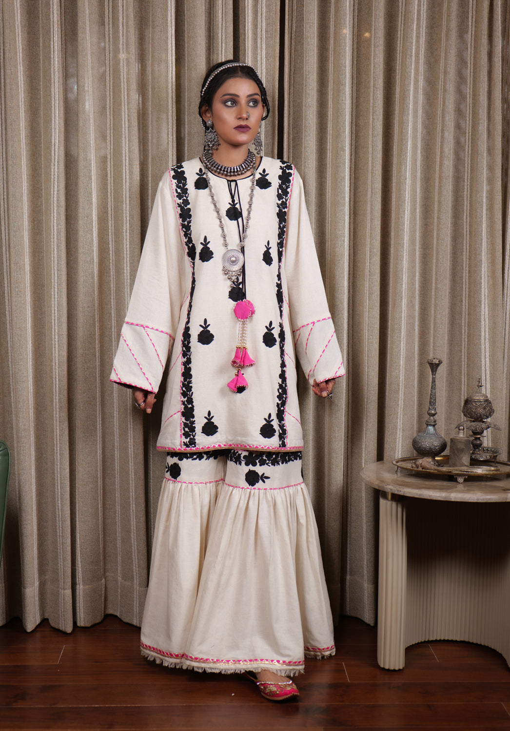 Begum Kashmiri Aari Embroidered Black & Fushia Garara Set