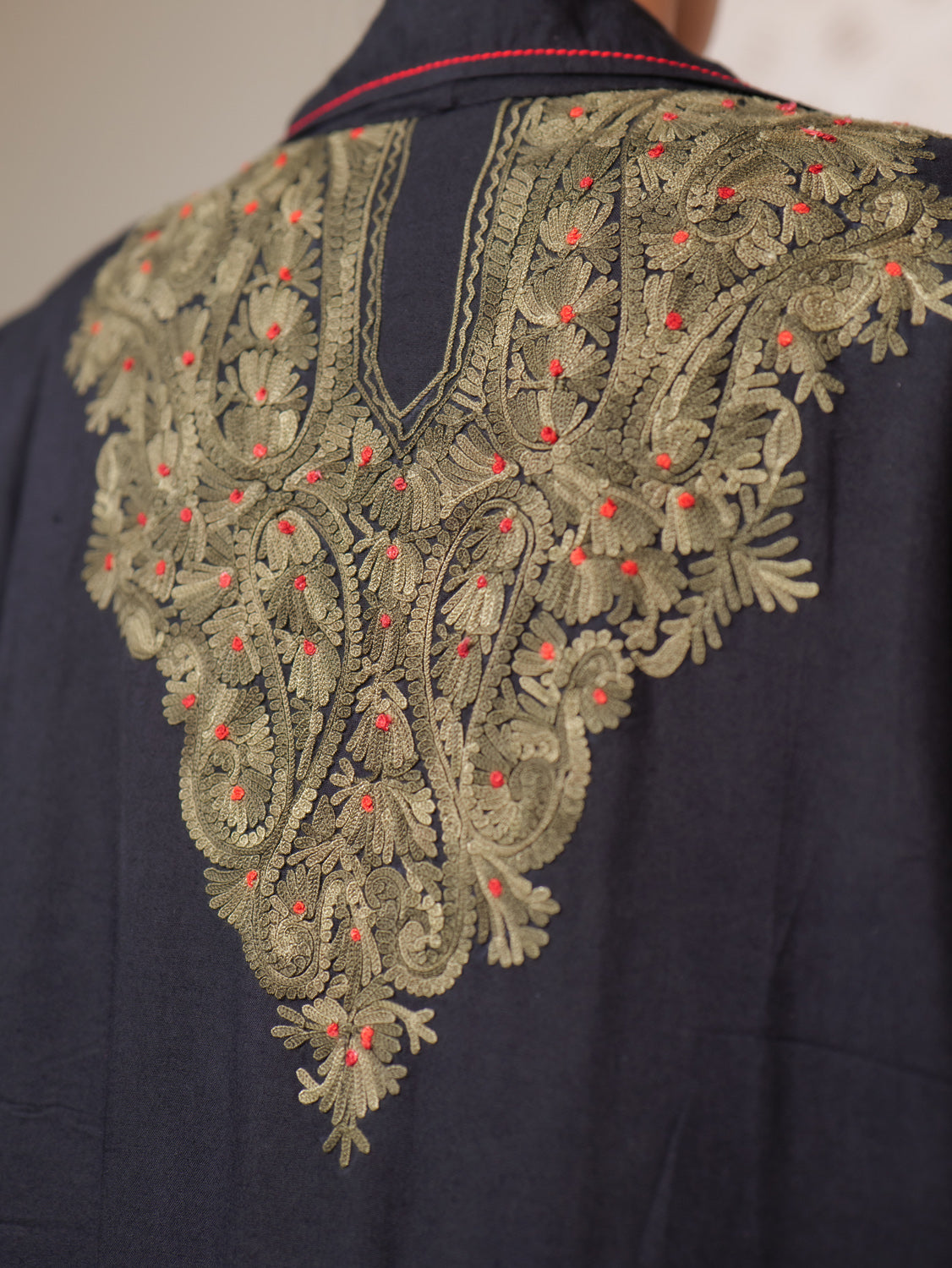 Fitoor Kashmiri Aari Embroidered Trench Co-ord