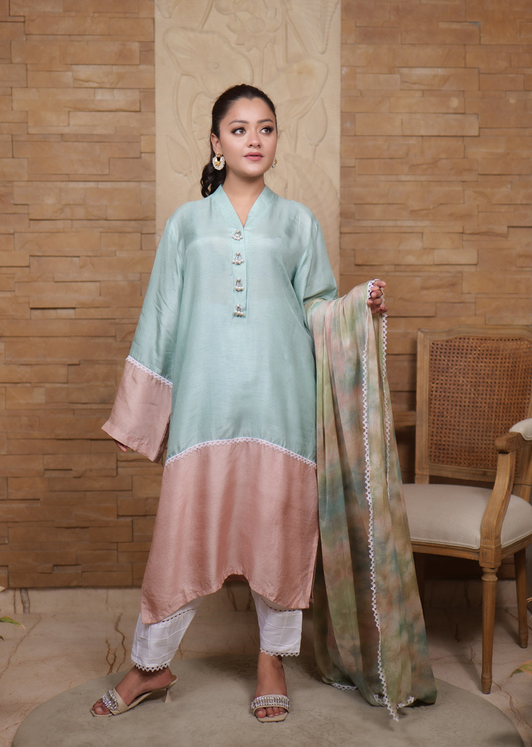 Jashan-e-Bahara Color-block Kurta
