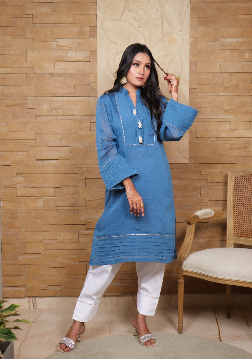 Jashan-e-Bahara Panel Kurta Set
