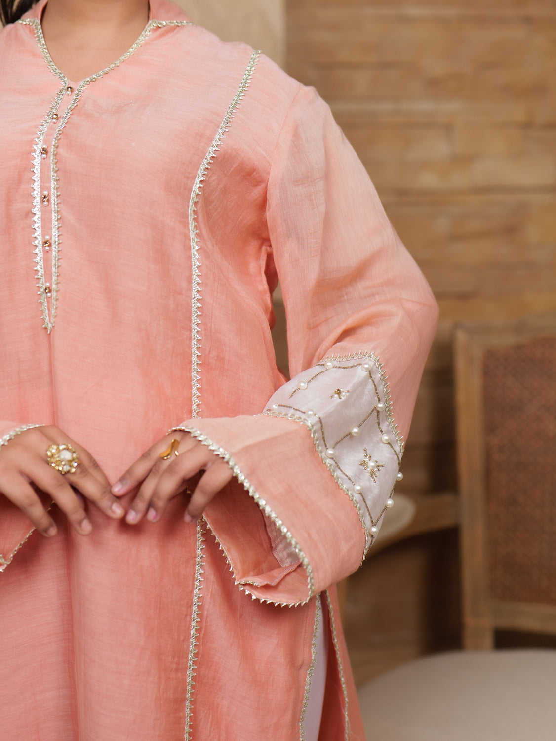 Jashan-e-Bahara Statement Sleeve Embellished Kurta