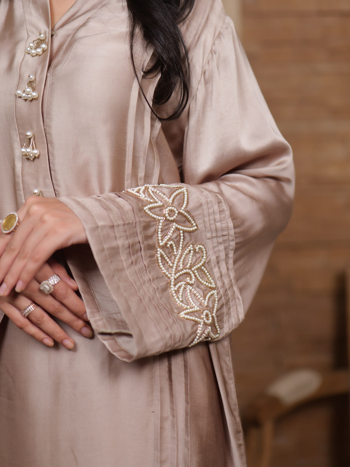 Jashan-e-Bahara Zardozi Embroidered Sleeve Kurta