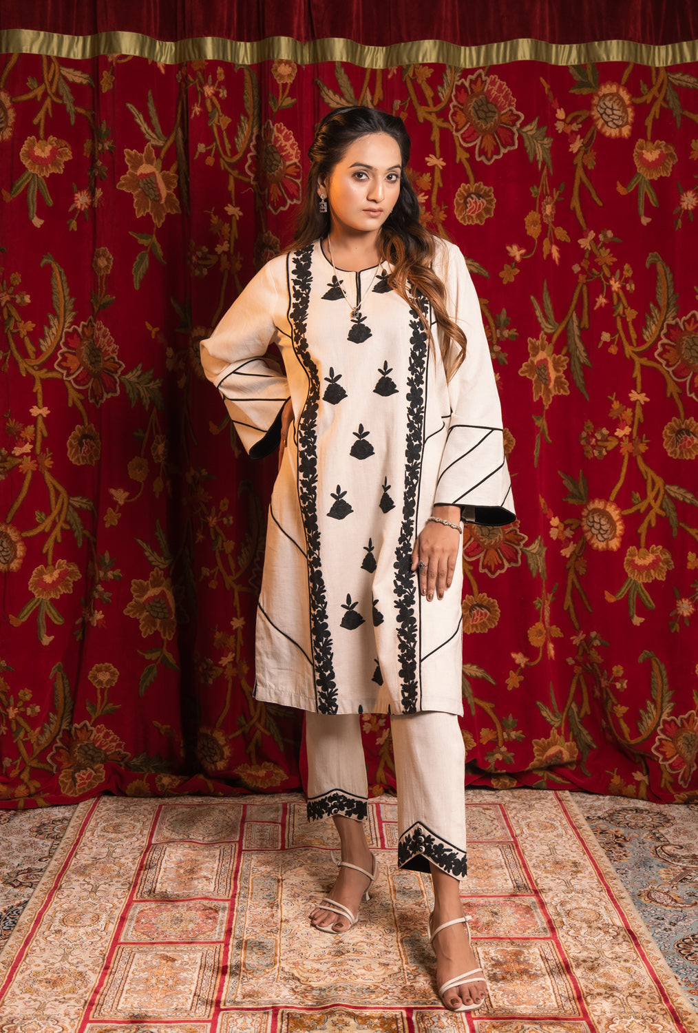 Maham Tulip Kurta Set