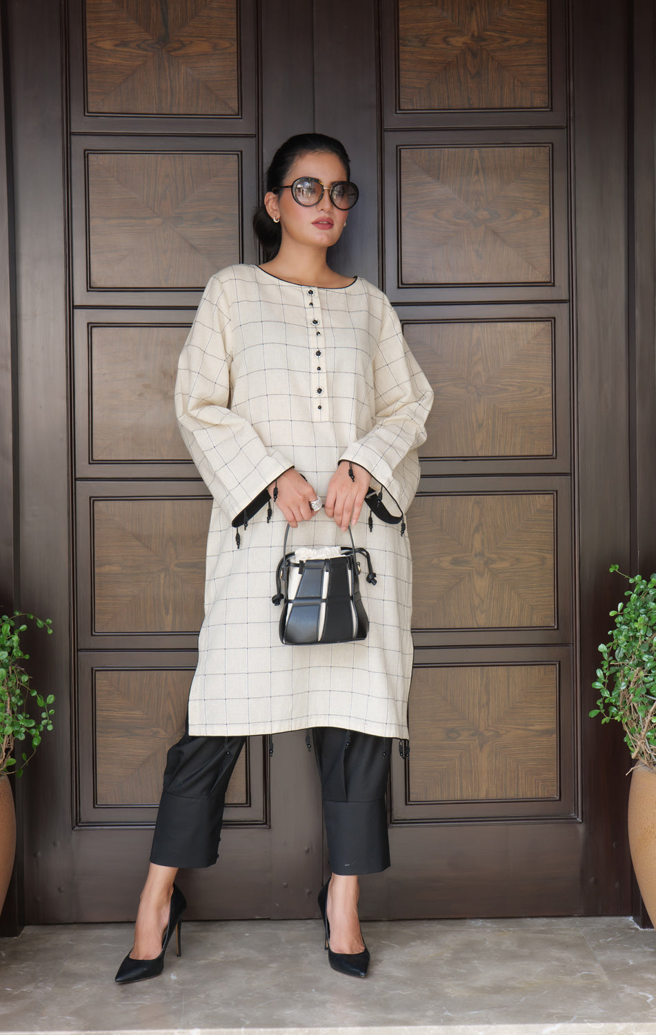 Sultana Check Kurta Set