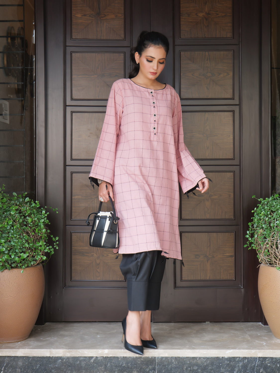 Sultana Check Kurta Set