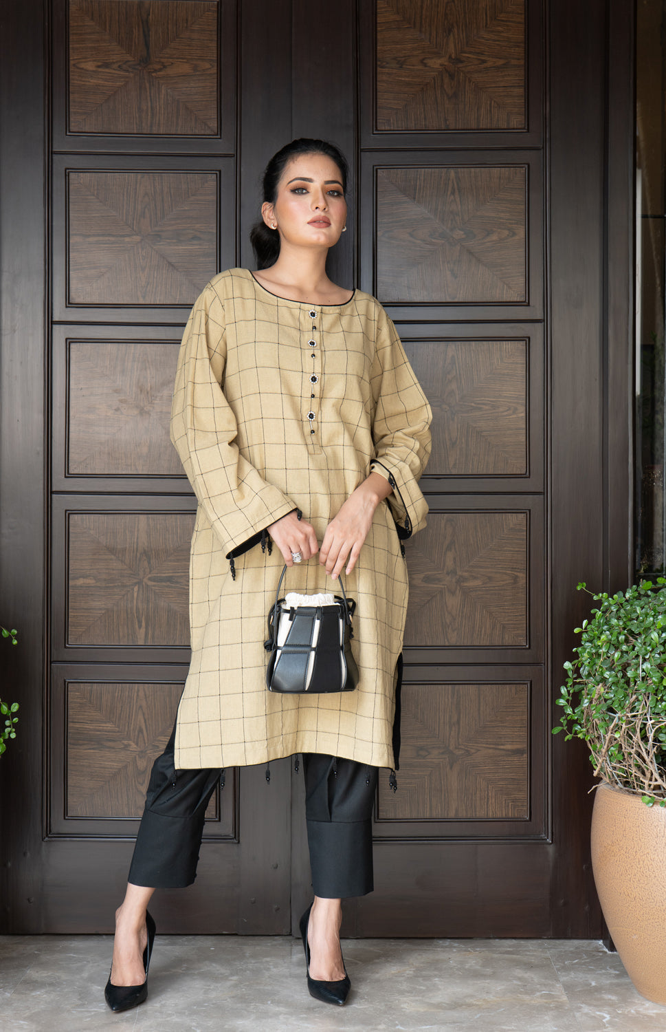 Sultana Check Kurta Set