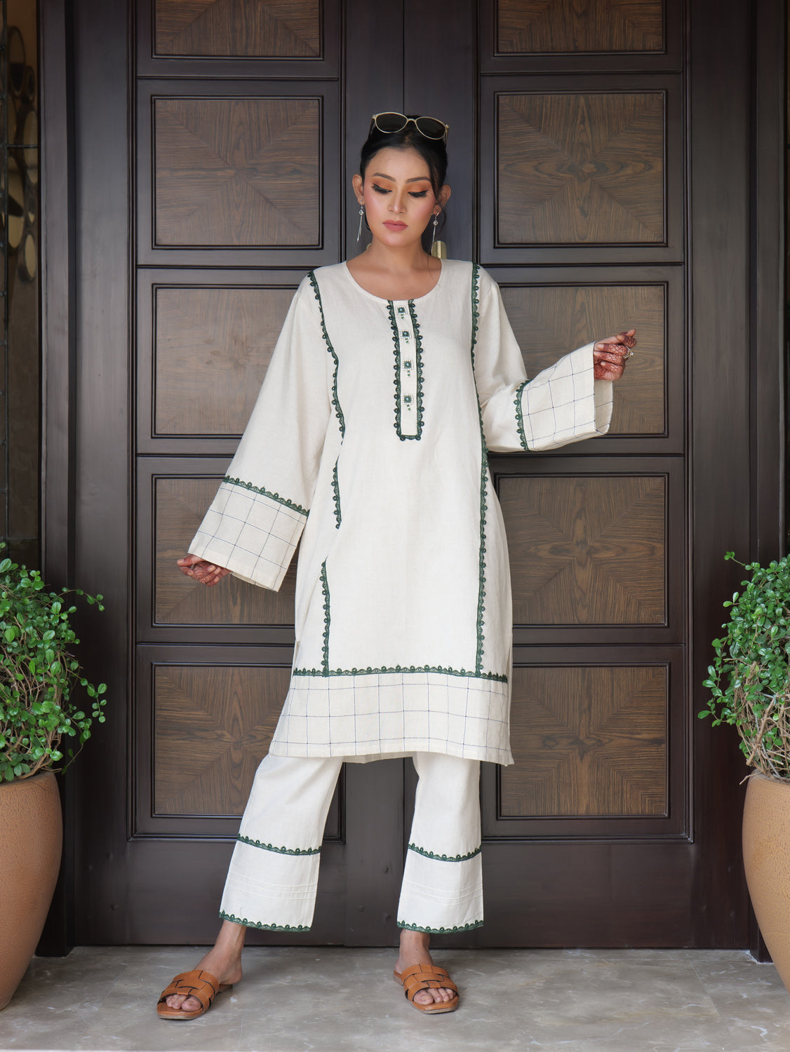Sultana Panel Kurta Set