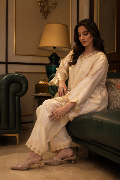 EVARA SHALWAR KAMEEZ BEIGE