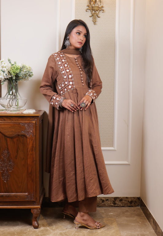 Begum Kashmiri Aari Embroidered Long Anarkali Set