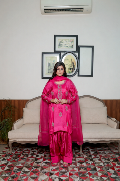 GULAABO FARSHI SHALWAR KAMEEZ PINK