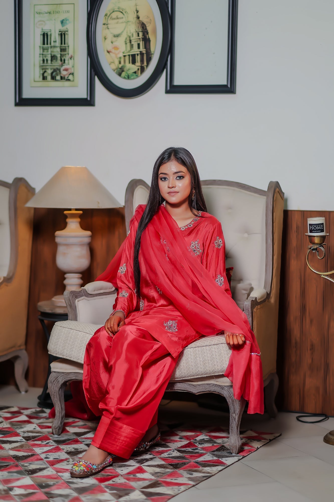 GULAABO - RED