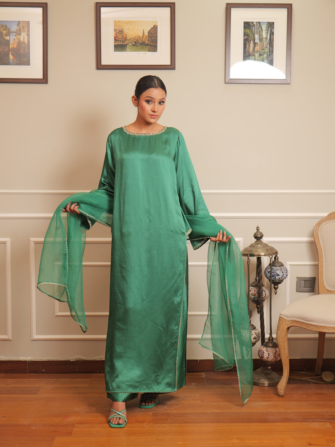 NAO018-green-5.jpg