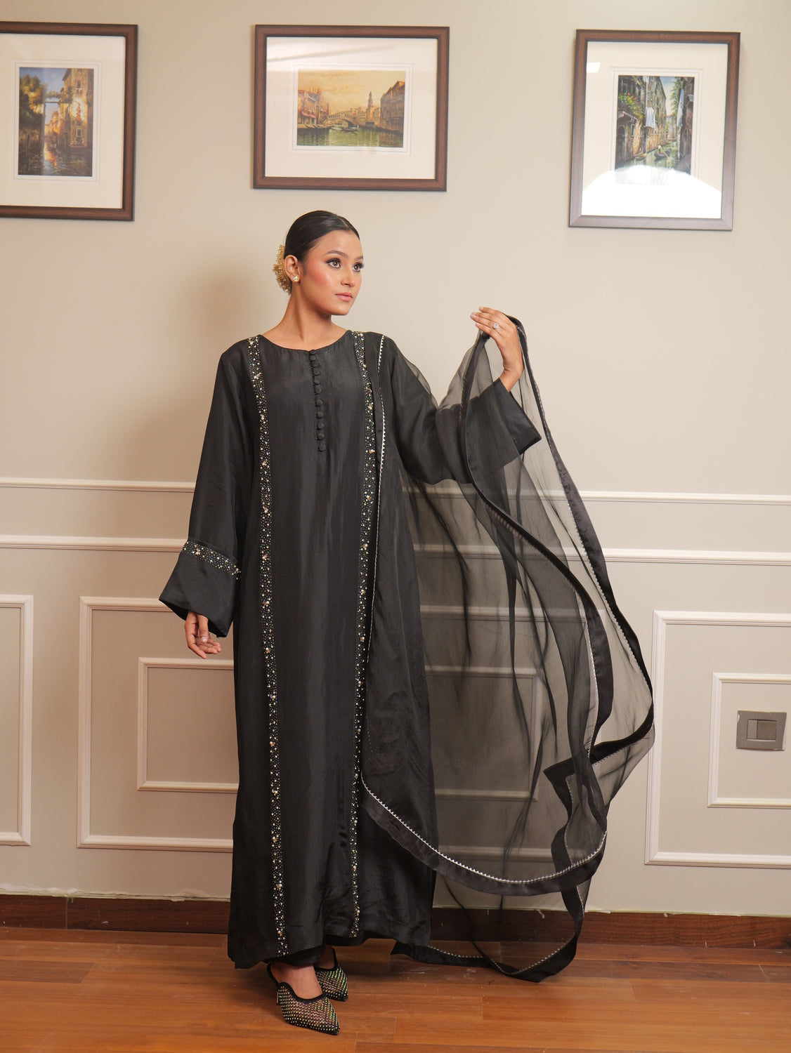 NAO020-black-5.jpg