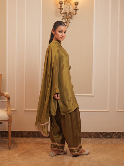 NAO024-green-4.jpg