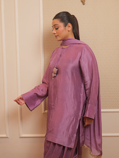 NAO024-mauve-3.jpg