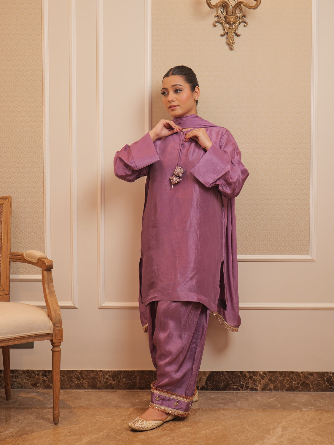 NAO024-mauve-4.jpg