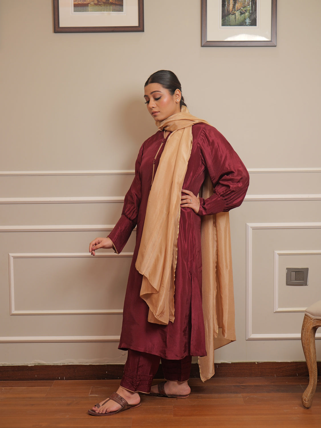 NAO025-maroon-6.jpg