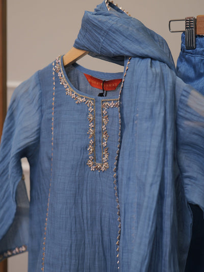 NAOK03-blue-9.jpg