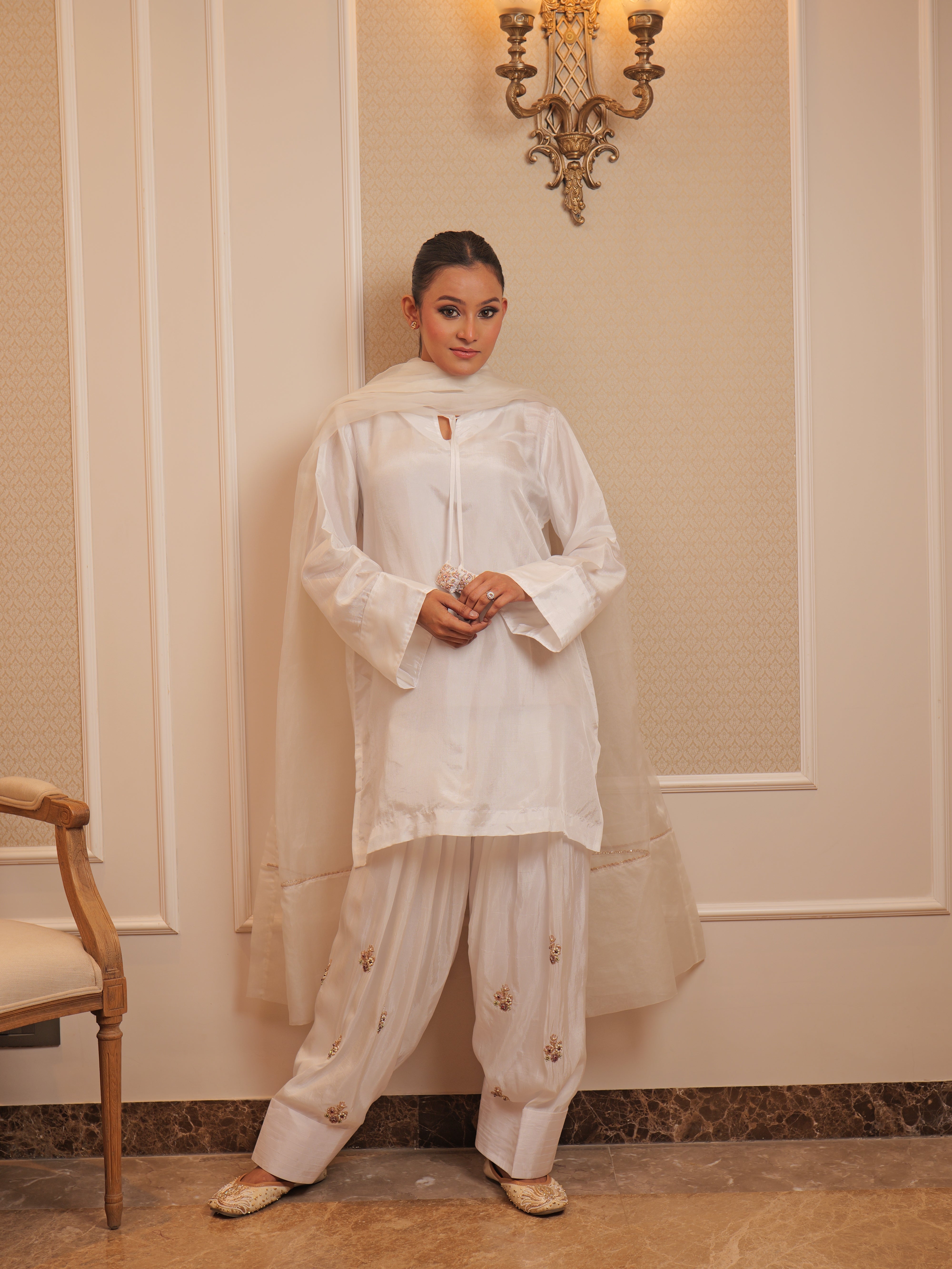NAZO FARSHI SHALWAR KAMEEZ