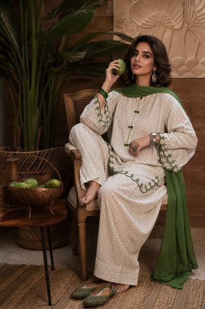 QISSA FARSHI SHALWAR KAMEEZ