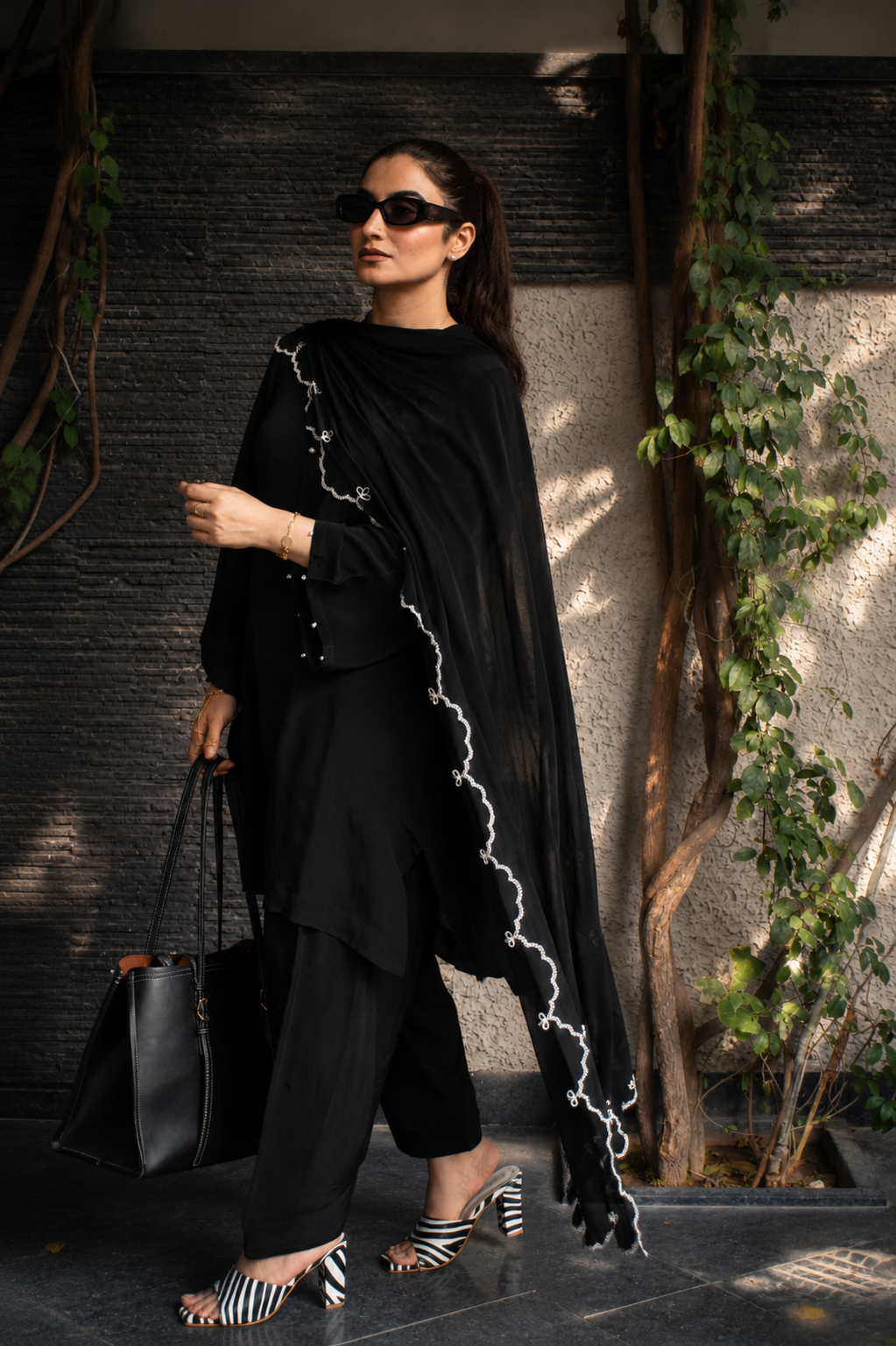 NUREH SHALWAR KAMEEZ BLACK
