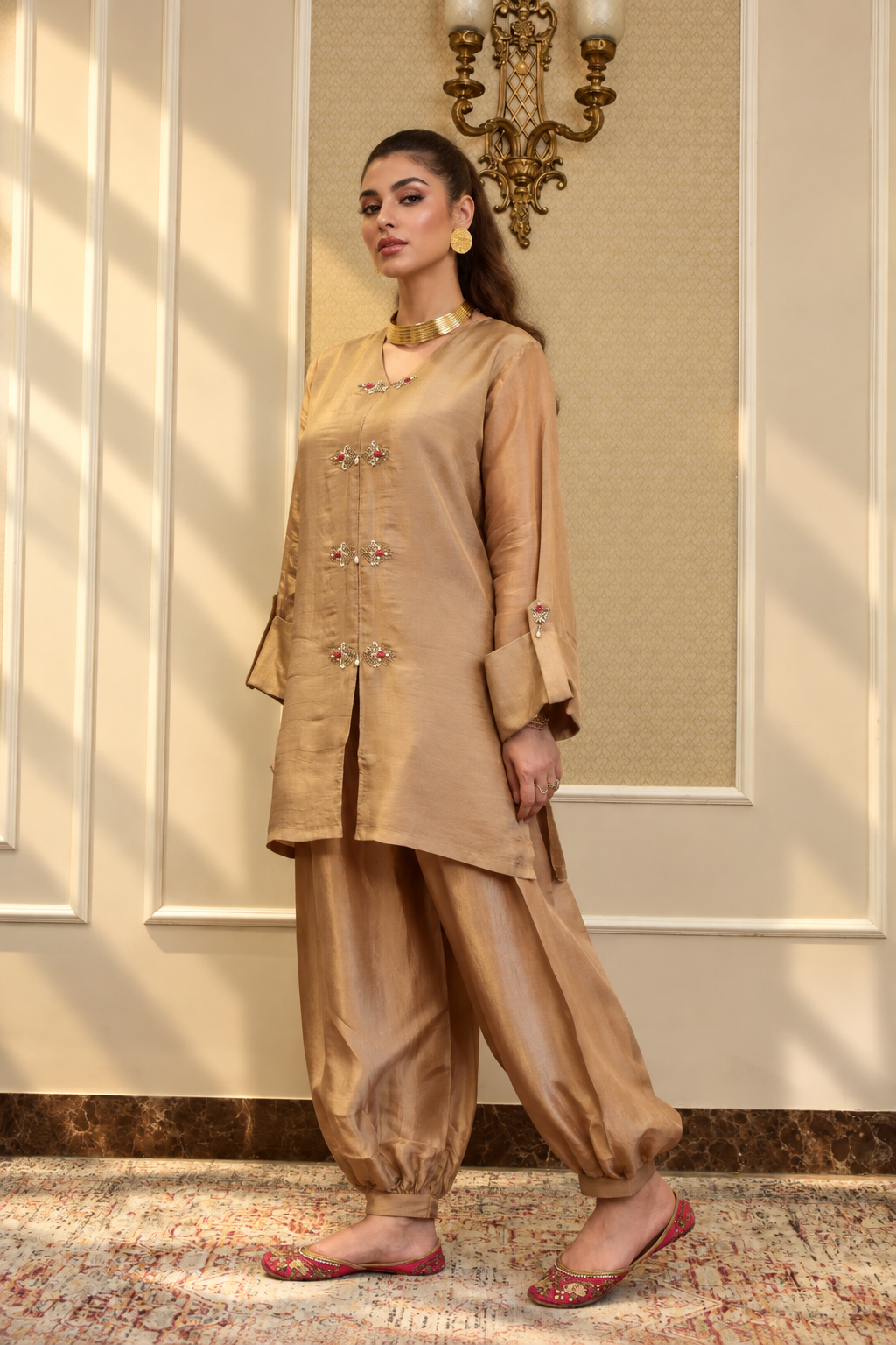ELHA MANDARIN STYLE KAMEEZ WITH BALLOON PANTS SILK BEIGE