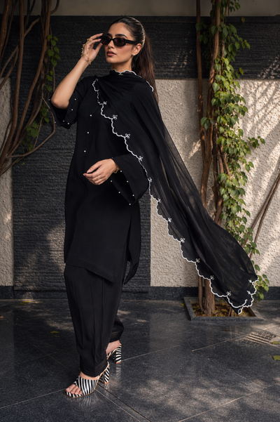 NUREH SHALWAR KAMEEZ BLACK