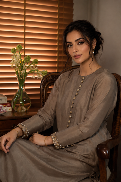 NÚR SALWAR KAMEEZ