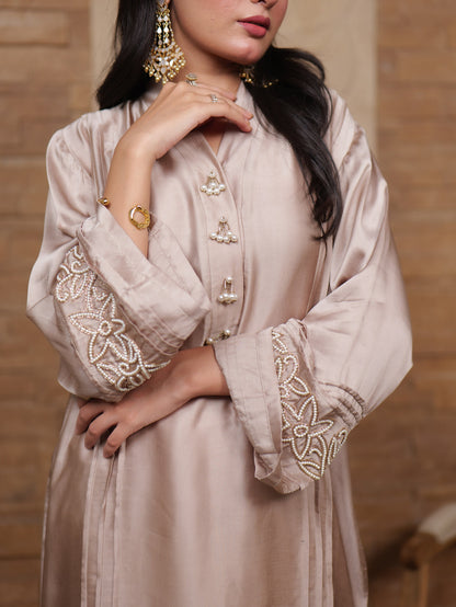 Jashan-e-Bahara Zardozi Embroidered Sleeve  Kurta