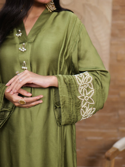 Jashan-e-Bahara Zardozi Embroidered Sleeve  Kurta